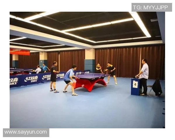 足智多谋的足球明星如何在赛场上运筹帷幄引领球队走向胜利